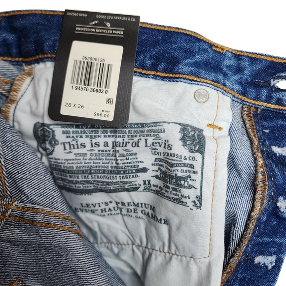 Levi's 501 Original Cropped Distressed Jeans - Picture 9 of 12